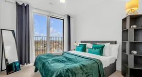 MySquare Hackney Wick Two Bedroom Apartment - Image 3