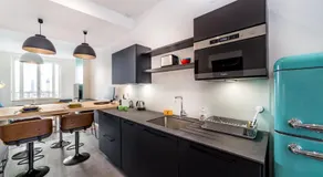 MODERNE - PartDieu l Spacieux l Bureau by Dreamy Flat Lyon - Image 5