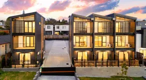 Brand New 3BR Family Townhouse & 500m to Train & Gated Community &Free Parking - Image 2