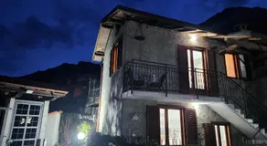 La Casetta di Laura intera casa parcheggio gratuito dista 5 chilometri da Varenna - Image 5