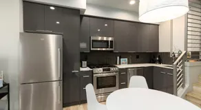 West Seattle - Mins to Downtown! - Image 5