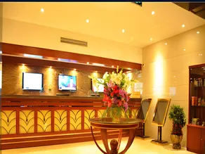 GreenTree Inn Huaian Gaogou Town First Street Shell Hotel - Image 3