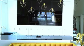 Luxury Penthouse with Large Terrace & Panoramic Old Town View - Image 2
