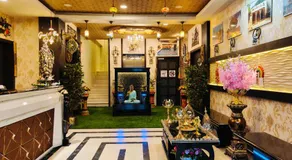 Spago Inn-Only for Families & Couples not for Bachelors - Image 3
