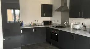 Whole House Modern Detached 2 Bedroom Coach House in Spalding - Image 3