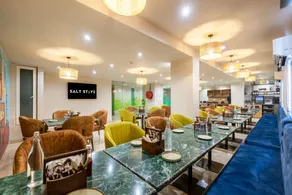 Saltstayz Select- Medicity Near Medanta Hospital - Image 2
