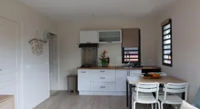 Aumihi Bungalow - Image 3