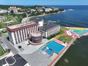 Blue Bay Resort Hotel - Image 5
