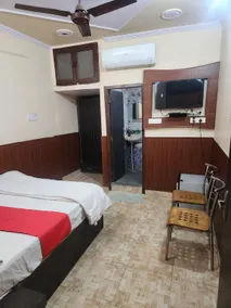 BRIGHT GUEST HOUSE - Image 4