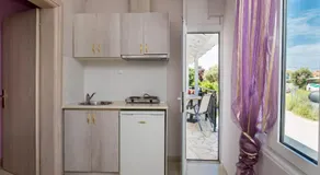 Lena Apartments II - Image 3