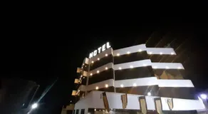Hotel Paradise - Image 3