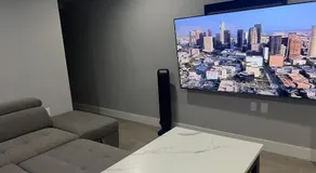 Modern West Coast Contemporary Suite - Image 2