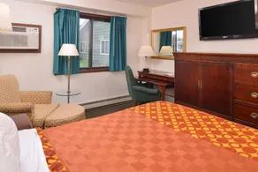 Americas Best Value Inn - Image 1