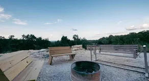 Spring Break | Hot Tub, Pool, Farm Stay - Image 4