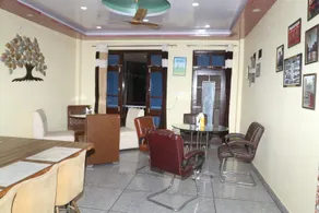 Hotel sheesh mahal - Image 5