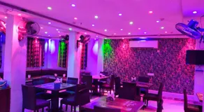 Hotel Airlines - Image 4