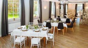 Landhotel Potsdam - Image 3