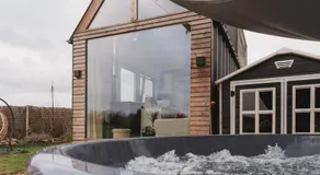 Tiny house avec spa privé et vue panoramique - Image 5