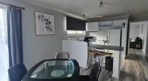 Zeehan 3 bedroom house - Image 5