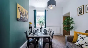 Stylish 2-Bed House by 53 Degrees Property, Perfect for Business Stays! - Image 4