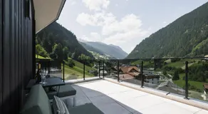 Alpiner Glam Penthouse in der Residenz Silvretta, inkl Silvretta Card Premium - Image 5