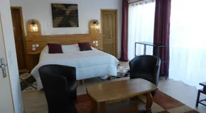 Hôtel Les Charmilles de Mormal - Image 2