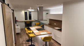 NEW Modern Apartment in City Center - Image 3