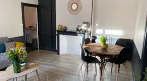 Joli appartement quartier historique - Image 3
