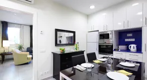 Apartamentos Calvet - Image 3