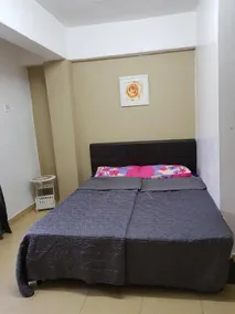 Amili's GuestHouse - Image 2