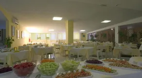 Hotel Santa Cruz - Image 2