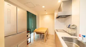Takadanobaba 10Minutes Yoko Hotel Shinjuku Shin-Okubo Big Room - Image 3