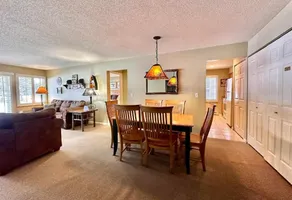 Charming 1BDR Condo w Golf Course View - Image 3