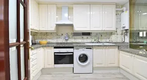 Apt Luxury Reding Solo Familias - Image 5