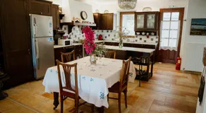 A Luxury Seafront Villa with amazing ambience and view - Image 2