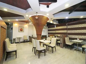 OYO Flagship 23530 Smriti Star MP Nagar - Image 3