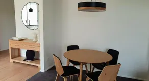 Number 9 Leisure Stay - Image 5