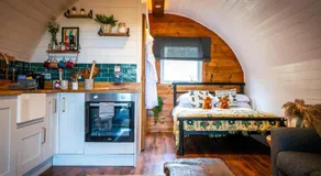Coorie Retreats Luxury Geo Domes and Cabins with Private Hot Tubs Cinema Firepit and More - Image 5
