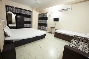 Hotel Bay Wonders - Image 2