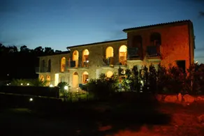 Wohnung mit Grill, Garten und Pool - Image 3