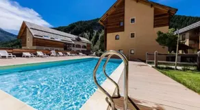 Appartement 3 pieces 6 personnes, 2 chambres, wifi fibre gratuit, piscine l'été et au pied des pistes l'hiver - Image 3