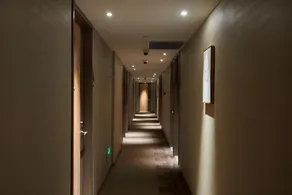 Home Inn Neo Shanghai Jing'an Zhenning Road - Image 4