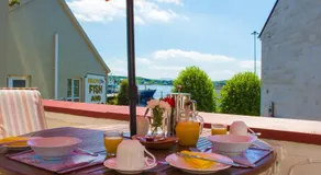 Seawinds Bed and Breakfast - Image 3