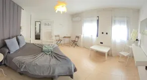 LHOME Santa Justa Centro - Image 2