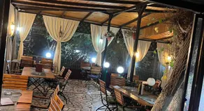 Pensiune Restaurant Arconi - Image 4