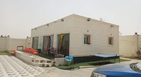 فيلا شاليه مستقل بالريف الاوربى بحمام سباحه 3 غرف 2 حمام بجوار هايبر وان - Image 5