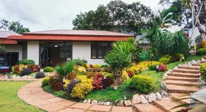 Hillside Homestay - Image 3