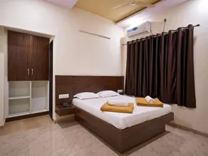 Hotel Ranjan Deluxe - Image 5