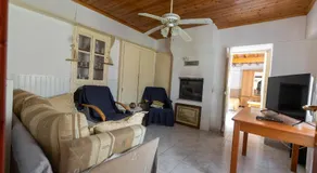 SOFIAS APARTMENTS in LESVOS - Image 2
