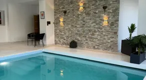 Sublime LOFT PISCINE Interieure VERSAILLES - Image 4